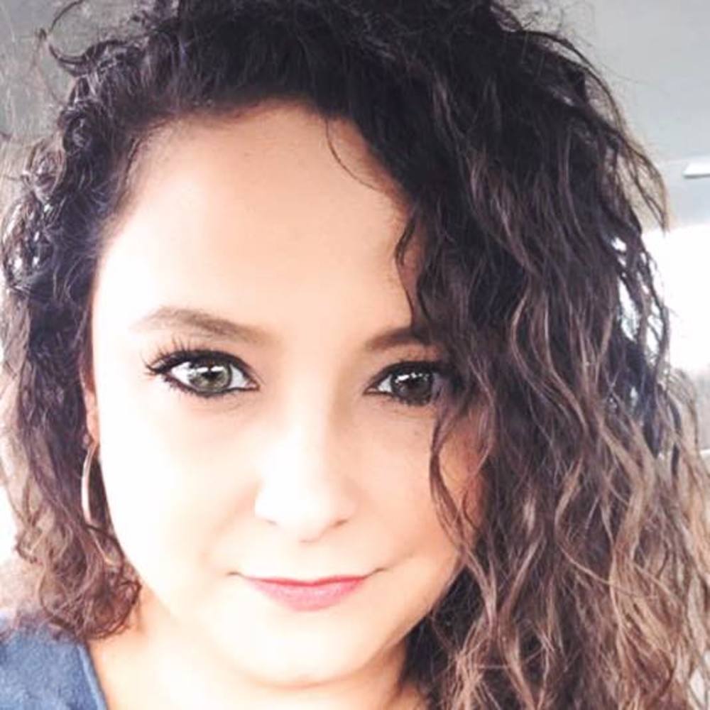 Meet your Posher, Carly